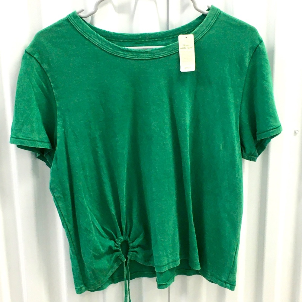 ‼️CLOSING SALE EVERYTHING MUST GO‼️ 
NWT Aerie Green Crop top